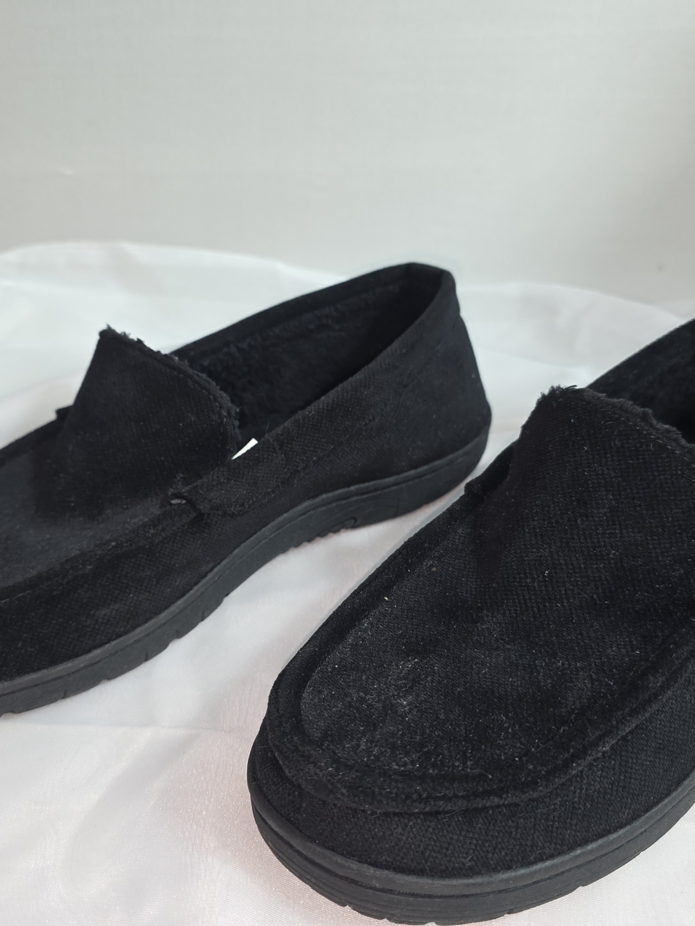 Kenneth Cole Reaction Black Canvas Slip-On Loafers. Size 9.5-10.5